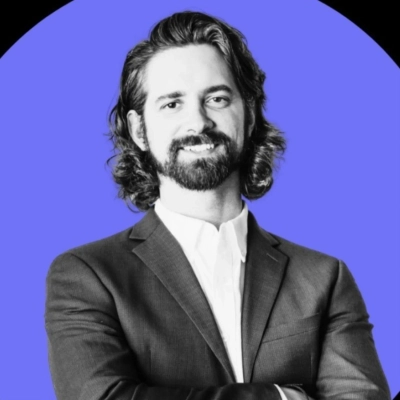 Alex Smereczniak - Featured