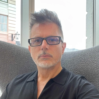 Steve Morris - Featured